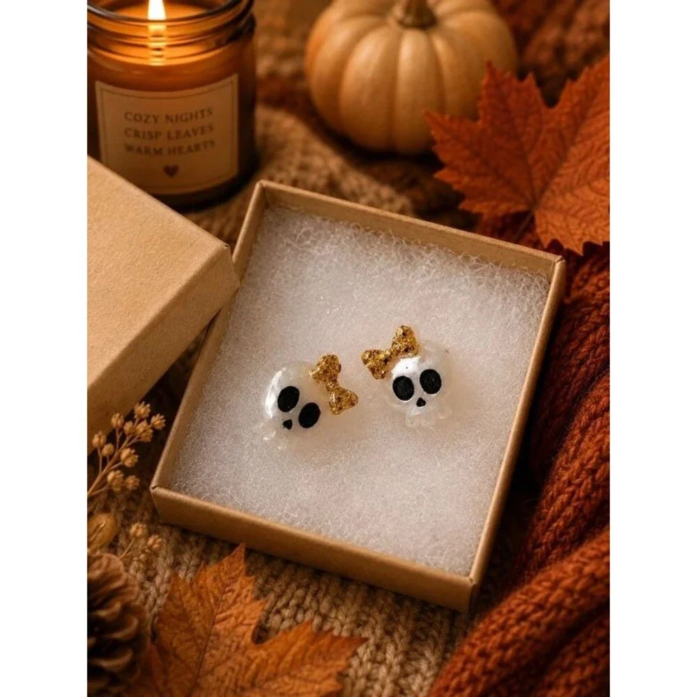 Boutique skull with glitter bow earrings new Halloween fall